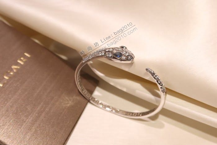 Bvlgari飾品 寶格麗蛇系列白金藍寶石手鐲  zgbq3029